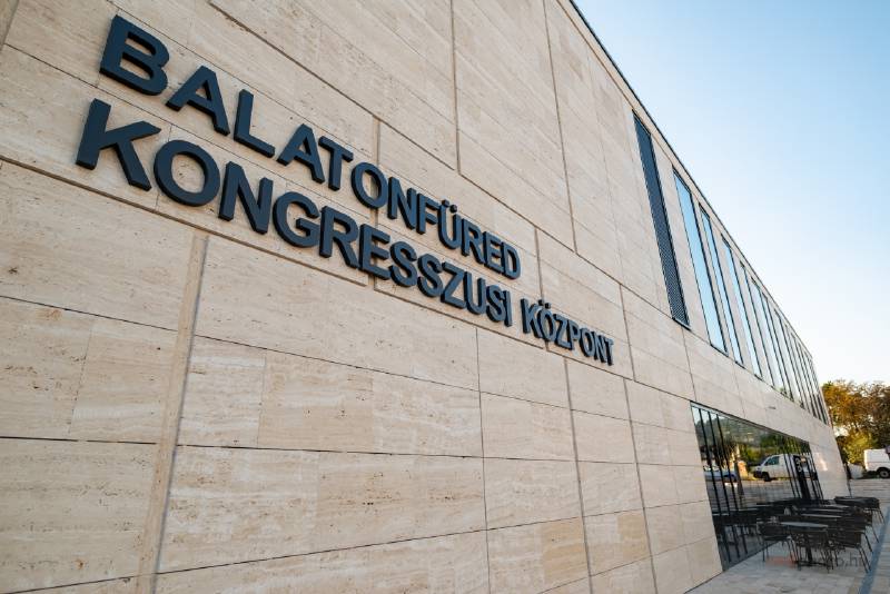 Balatonfüred Kongresszusi Központ