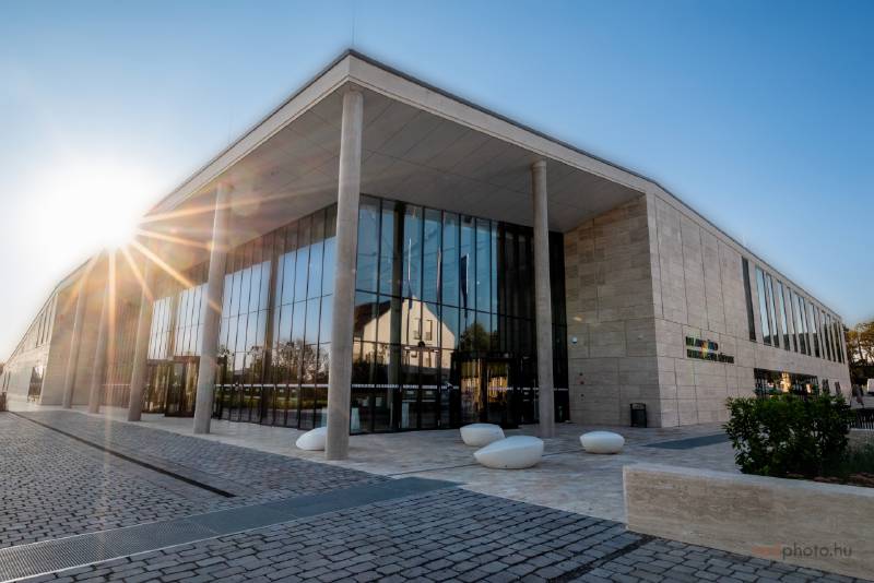 Balatonfüred Kongresszusi Központ