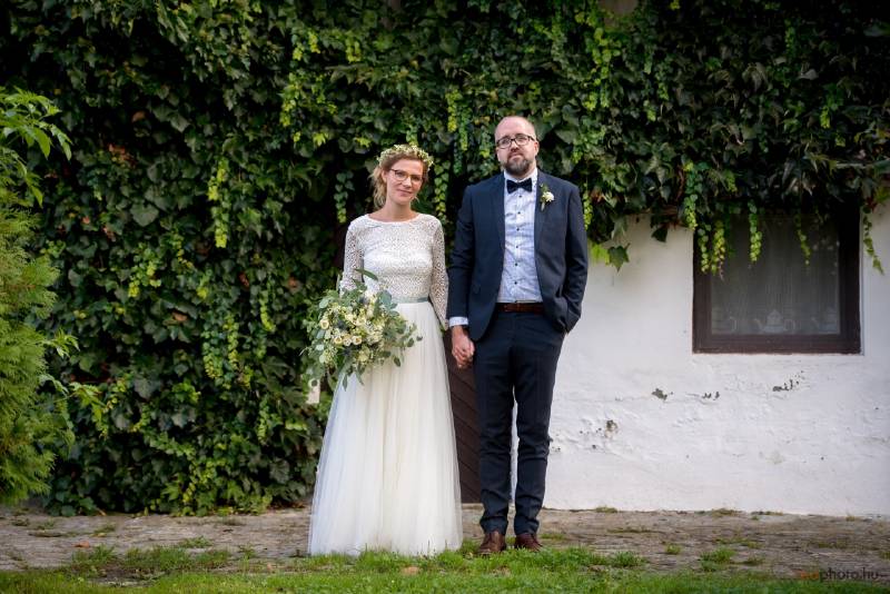 Rendhagyó esküvő Daalarna ruhában