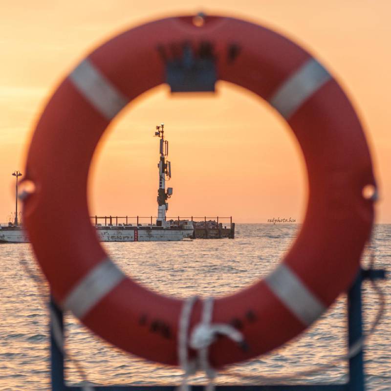 Napfelkelte a Balatonnál