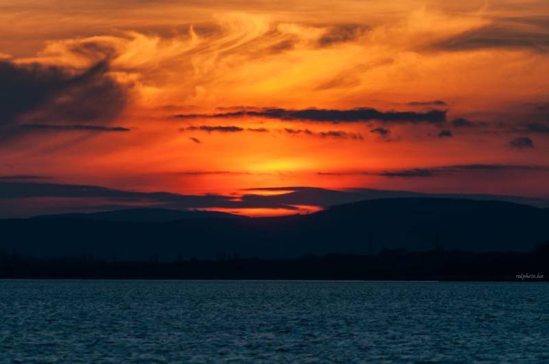 Naplemente a Balatonnál