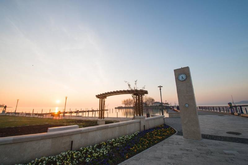 Balatonfüred reggeli fényben