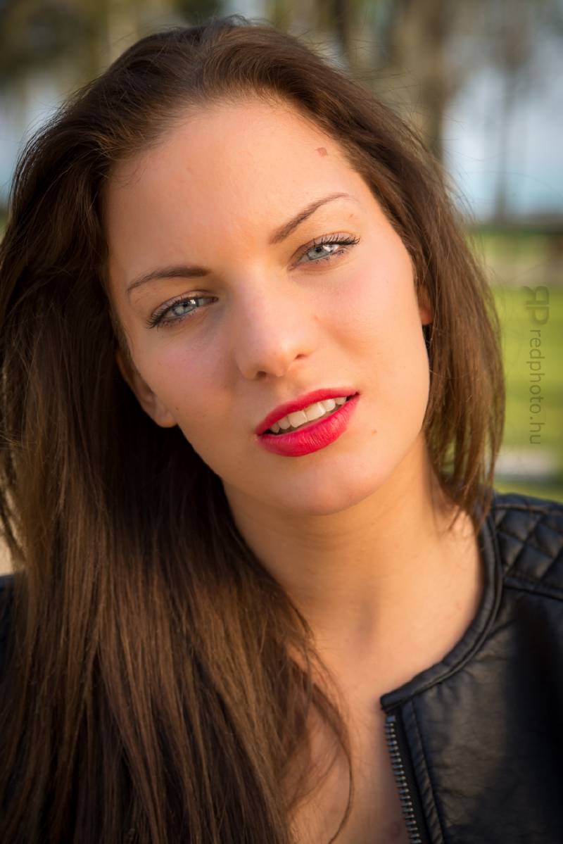 Szandra, a kézilabdakapus
